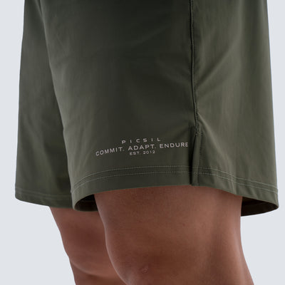 Kurze Herren-Trainingshose Essentials FY26 